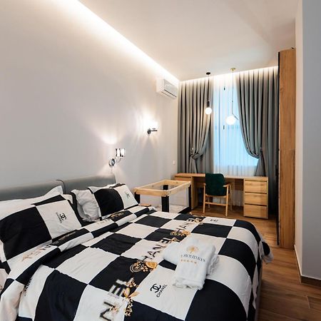 Lux Holidays Durres Ngoại thất bức ảnh