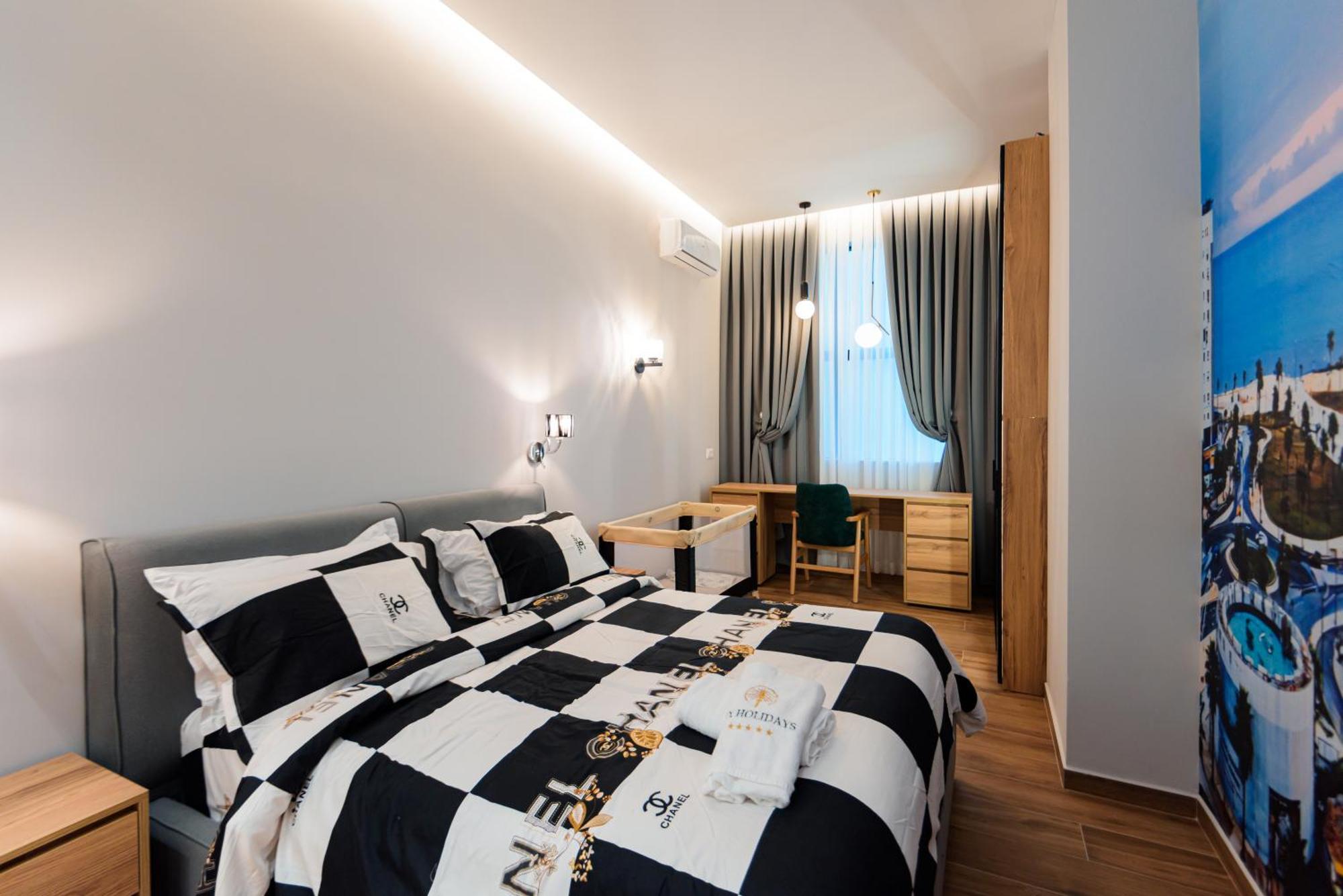 Lux Holidays Durres Ngoại thất bức ảnh